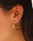 Caprice Paris - Wholesale Hoop Earrings - Séréna Or mini twisted hoop earrings | Handmade in France6