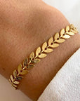 Victoire Collection - Wholesale Link & Chain Bracelet - Women's gold plated fine laurel chain bracelet