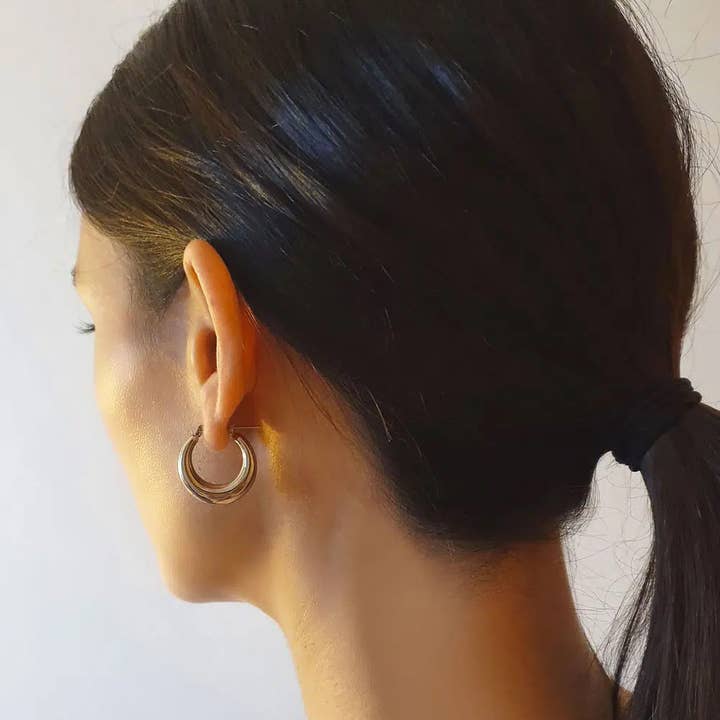 Caprice Paris - Wholesale Hoop Earrings - Junon Silver Small Hoops | Handmade Jewelry in France