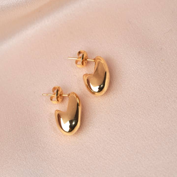 Victoire Collection - Wholesale Stud/Post Earrings - stainless steel domed earrings1