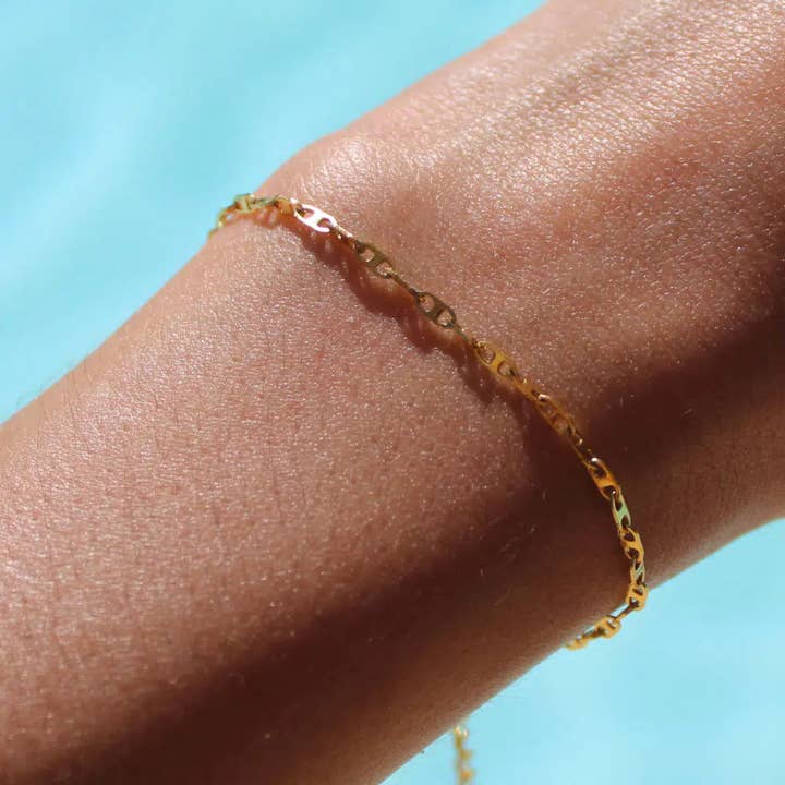 Caprice Paris - Wholesale Link & Chain Bracelet - Procida Fine Gold Chain Bracelet | Handmade Jewellery in France0