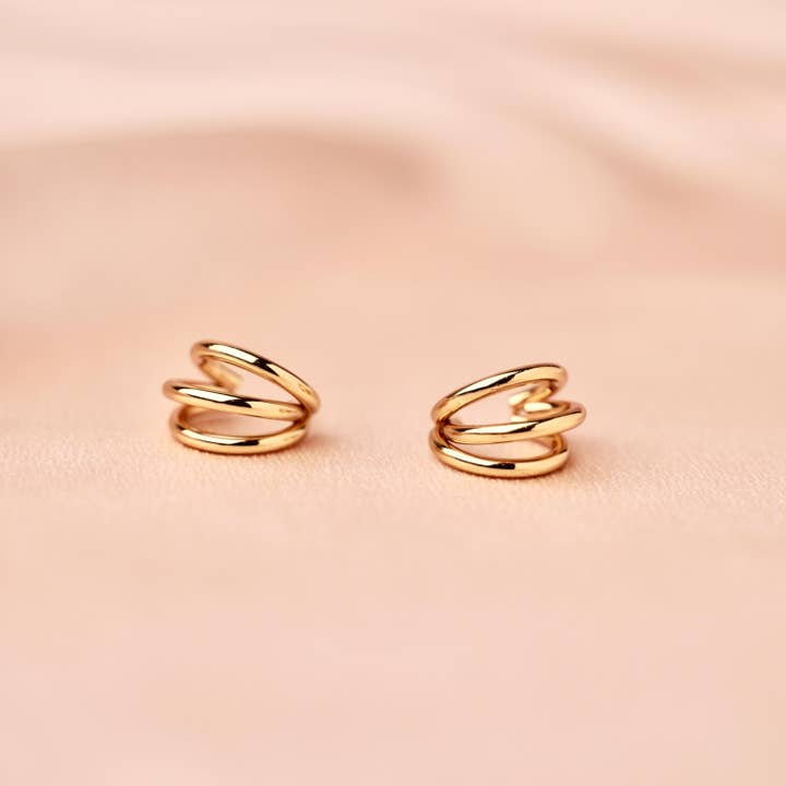 Victoire Collection - Wholesale Stud/Post Earrings - Stainless steel triple hoop earrings3