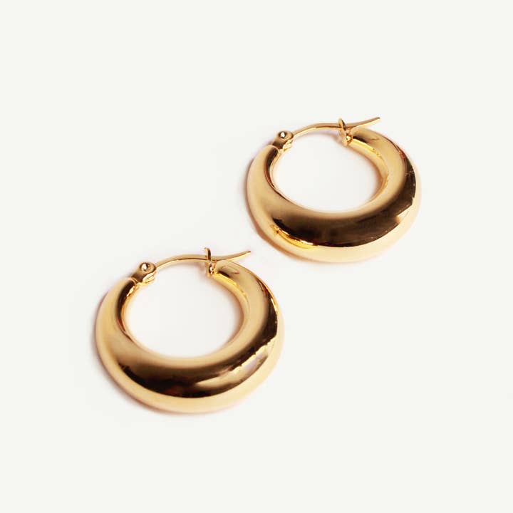 Caprice Paris - Wholesale Hoop Earrings - Junon Gold Small Hoops | Handmade jewelry in France